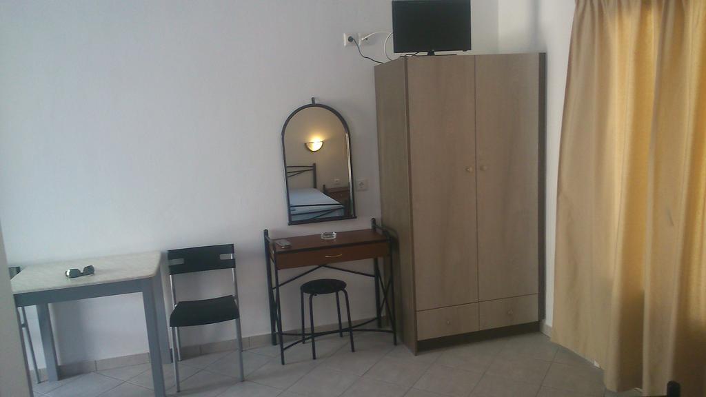 Iliovasilema Village Apartment Donousa